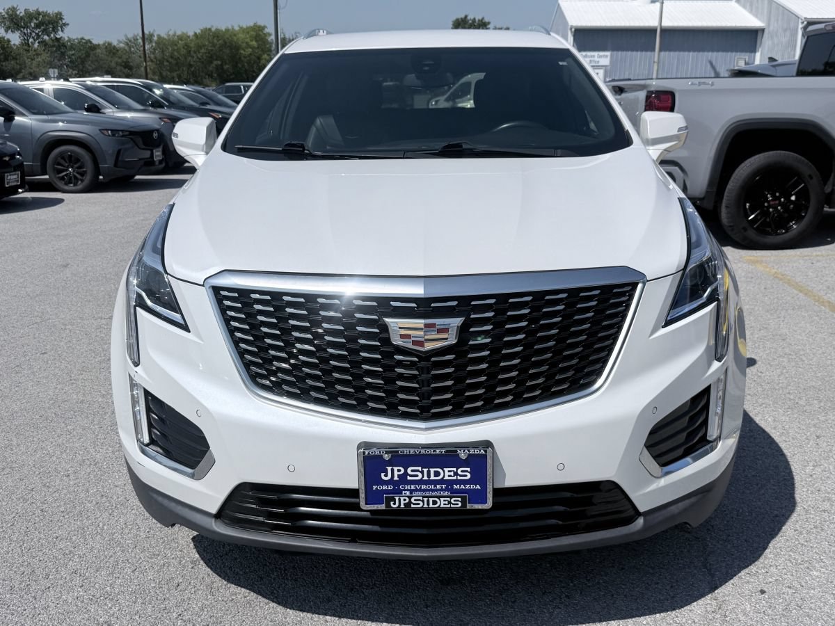 Used 2020 Cadillac XT5 Luxury FWD image 2