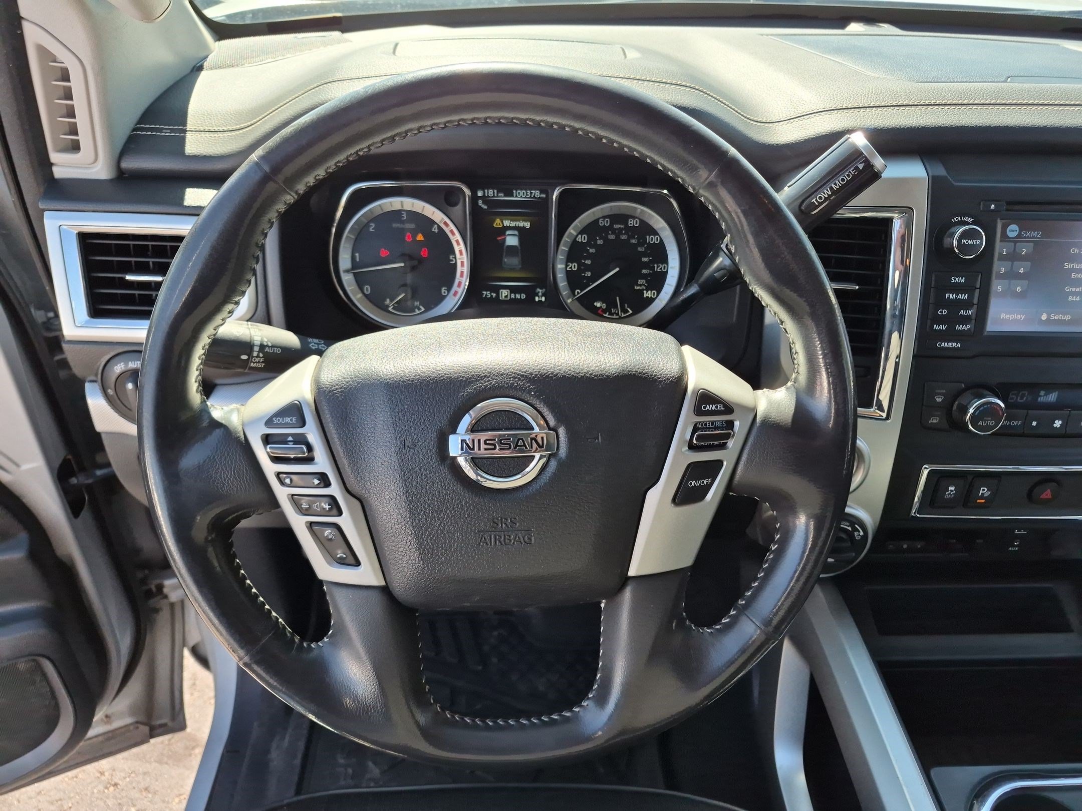 Used 2017 Nissan Titan PRO-4X AWD/4WD image 18