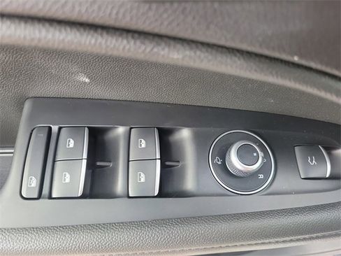 Used 2022 Alfa Romeo Stelvio Ti image 21