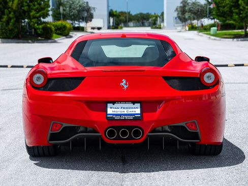 Used 2014 Ferrari 458 Italia Coupe RWD image 13