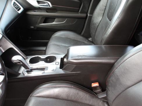 Used 2011 GMC Terrain SLT image 18