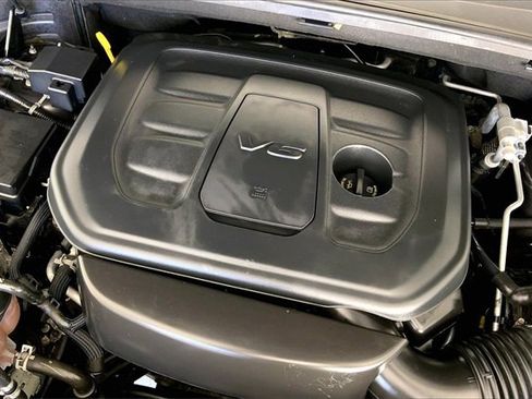 Used 2020 Jeep Grand Cherokee Limited image 31