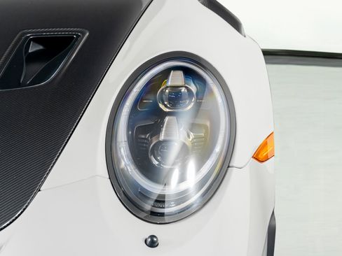 Used 2018 Porsche 911 GT2 RS w/ Weissach Package image 24