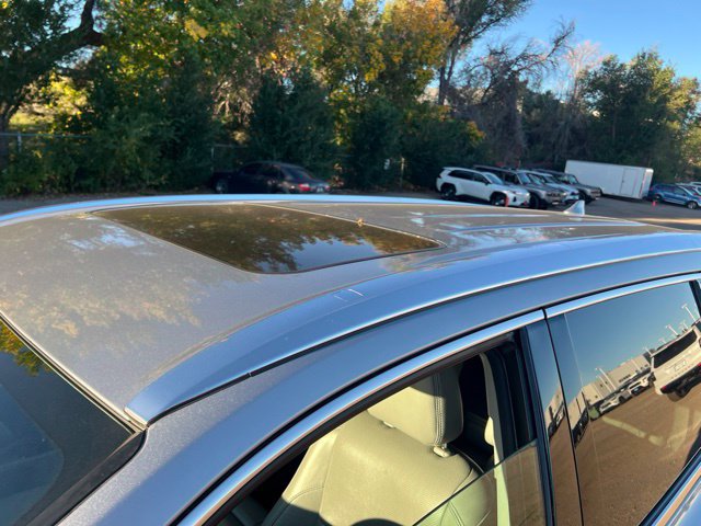 Used 2016 Toyota Highlander Limited AWD/4WD image 14