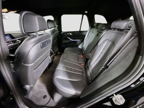 Used 2021 BMW X5 sDrive40i w/ Premium Package RWD image 25