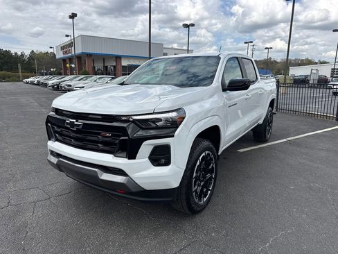 New 2026 Chevrolet Colorado Z71 w/ Z71 Convenience Package 2 AWD/4WD image 2