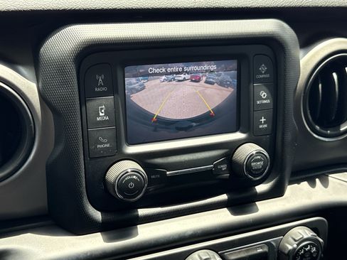 Used 2020 Jeep Wrangler Unlimited Sport S AWD/4WD image 22