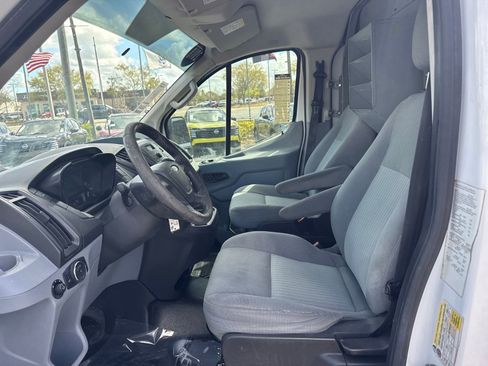 Used 2015 Ford Transit 250 130 Low Roof image 18