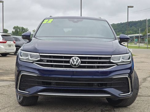 Used 2022 Volkswagen Tiguan SEL R-Line AWD/4WD image 12