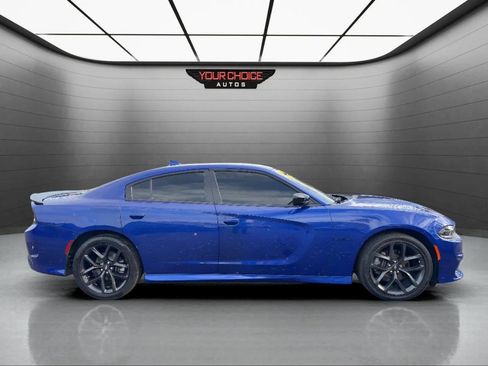 Used 2022 Dodge Charger R/T w/ Driver Convenience Group image 8