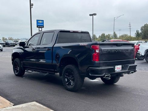 Used 2023 Chevrolet Silverado 1500 LT Trail Boss w/ LPO, Dark Essentials Package image 6