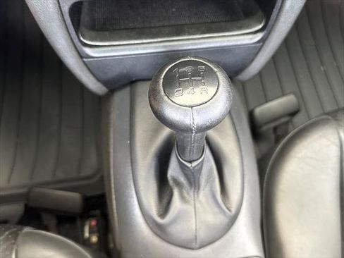 Used 1997 Porsche Boxster RWD image 17