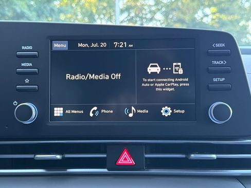 New 2026 Hyundai Elantra SE FWD image 28