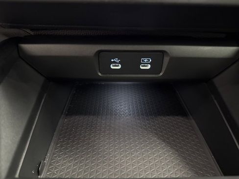 Certified 2025 Honda Accord SE image 35