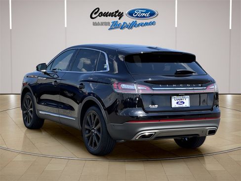 Used 2022 Lincoln Nautilus Reserve w/ Equipment Group 201A image 22