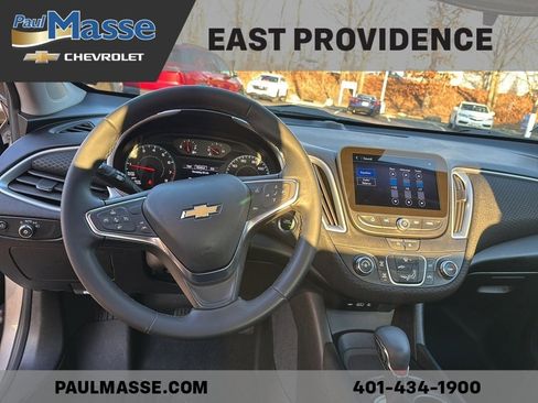 Used 2024 Chevrolet Malibu RS image 11