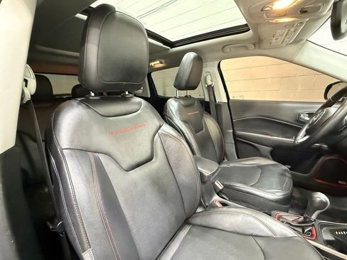 Used 2017 Jeep Compass Trailhawk w/ Leather Interior Group image 43