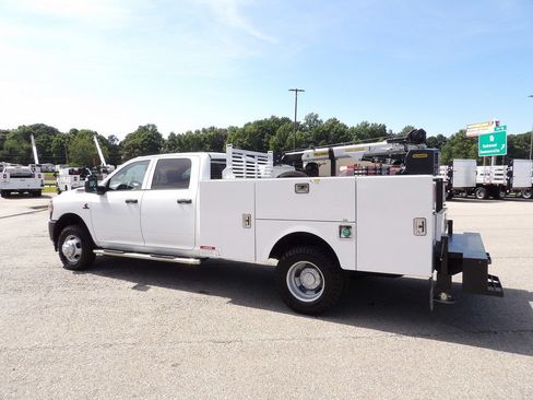 Used 2024 RAM 3500 Tradesman AWD/4WD image 16