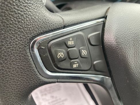 Used 2017 Chevrolet Cruze LT w/ Convenience Package image 36