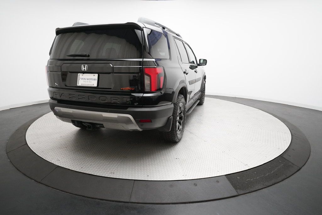 Certified 2026 Honda Passport TrailSport Elite image 13