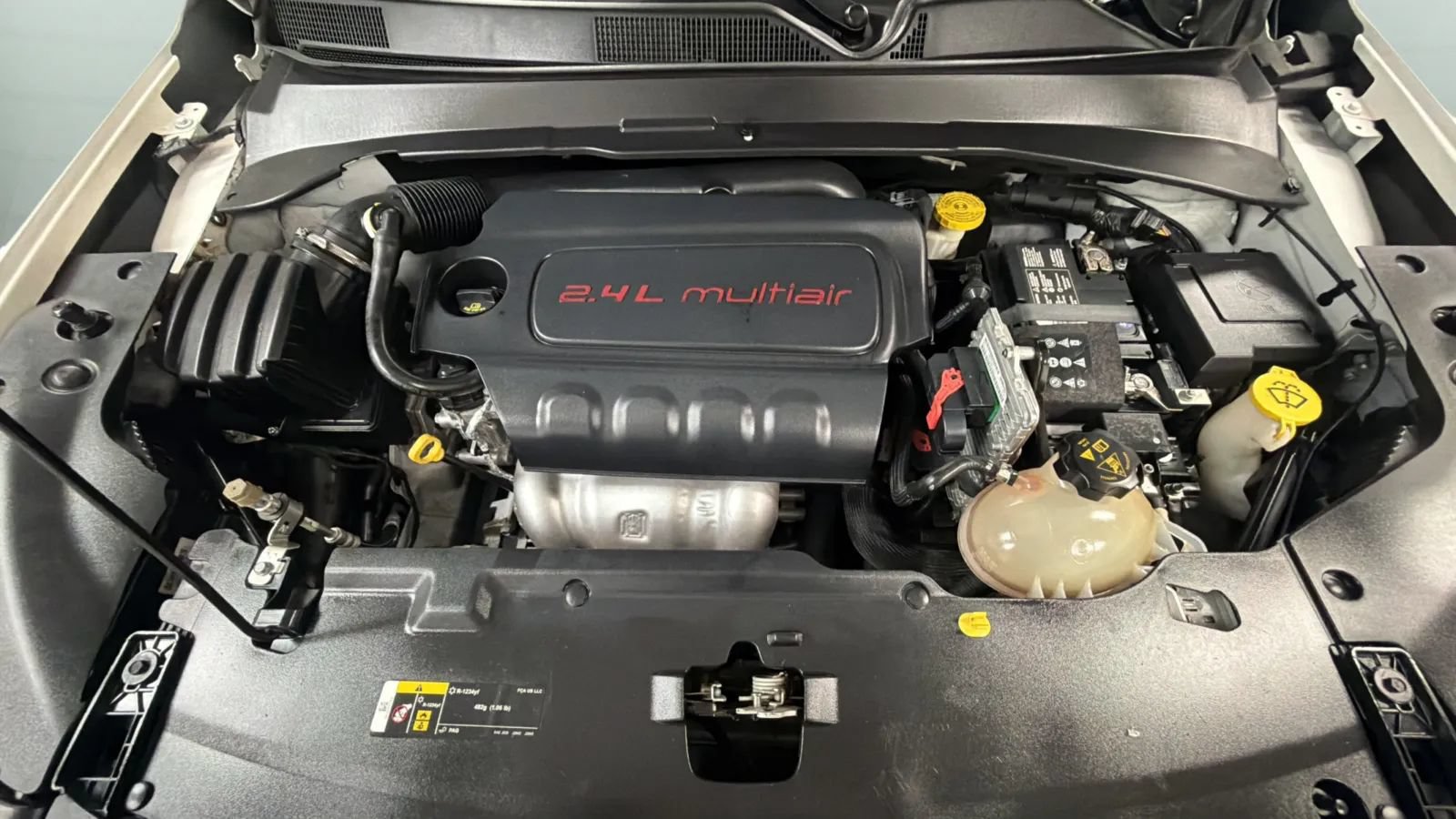 Used 2022 Jeep Compass Latitude FWD image 23