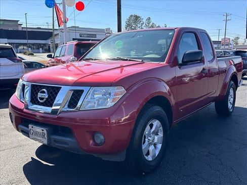Used 2012 Nissan Frontier SV image 7