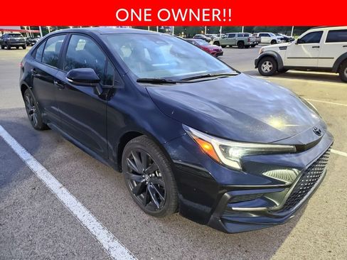 Used 2023 Toyota Corolla SE image 3