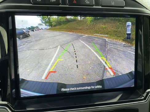 Certified 2022 Ford F350 Lariat w/ Tremor Off-Road Package image 11