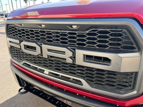 Used 2019 Ford F150 Raptor w/ Equipment Group 801A Mid image 23