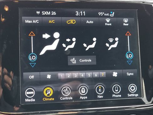Used 2020 Jeep Grand Cherokee High Altitude AWD/4WD image 19