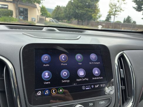 Used 2022 Chevrolet Equinox RS w/ RS Leather Package FWD image 33