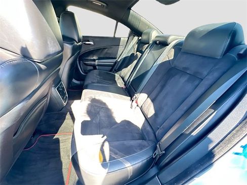 Used 2015 Dodge Charger R/T Scat Pack w/ Technology Group image 23