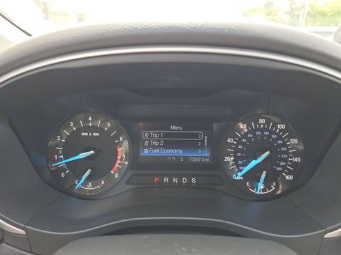 Used 2015 Ford Fusion SE w/ Equipment Group 201A FWD image 11