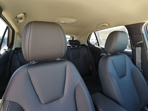 Used 2025 Buick Encore GX Preferred image 14