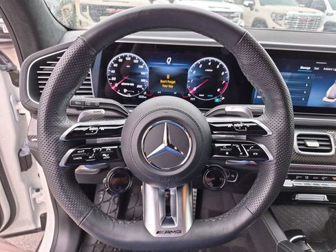 Used 2024 Mercedes-Benz GLS 63 AMG 4MATIC image 23
