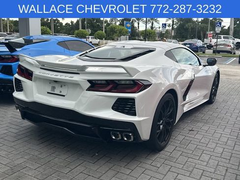 Used 2023 Chevrolet Corvette Stingray Premium Cpe w/ Z51 Performance Package RWD image 4