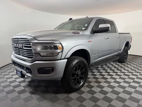 Used 2022 RAM 2500 Laramie AWD/4WD image 7