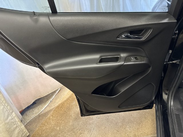 Used 2024 Chevrolet Equinox LT FWD image 22