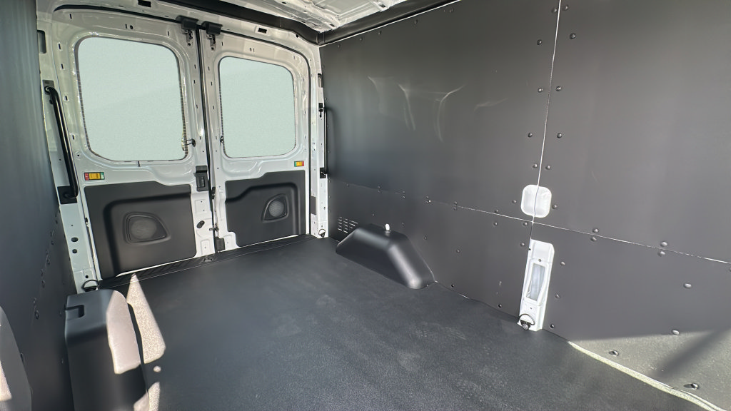 New 2027 Ford Transit 250 148 Medium Roof w/ Interior Upgrade Package RWD image 7