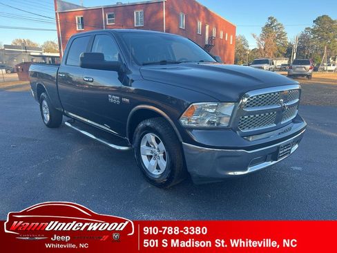 Used 2017 RAM 1500 Classic SLT image 1