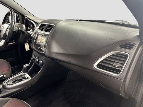 Used 2011 Dodge Avenger Heat image 26