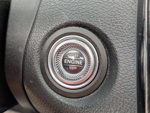 Used 2019 Mercedes-Benz C 63 AMG Cabriolet image 30