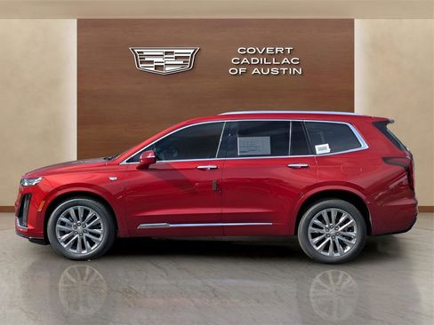 Certified 2025 Cadillac XT6 Premium Luxury w/ Technology Package image 5