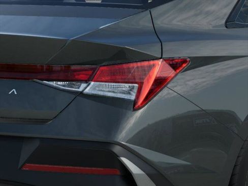 New 2026 Hyundai Elantra SE w/ Cargo Package image 10