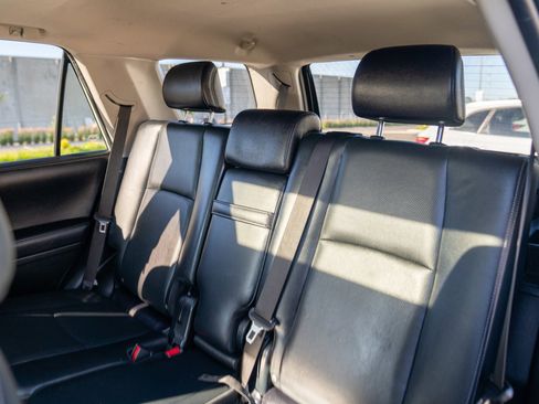 Used 2018 Toyota 4Runner Limited AWD/4WD image 22