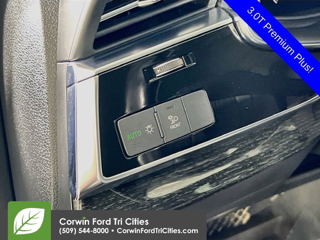 Used 2020 Audi Q7 3.0T Premium Plus w/ Premium Plus Package AWD/4WD image 18