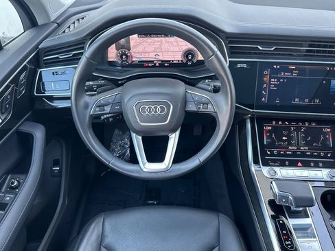 Used 2023 Audi Q7 3.0T Prestige image 13