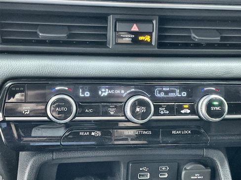 Certified 2024 Honda Pilot EX-L image 30