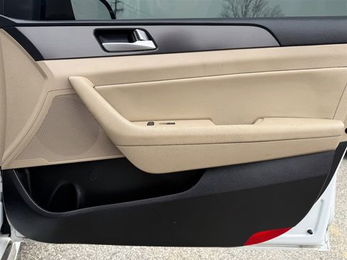 Used 2017 Hyundai Sonata Sport image 29