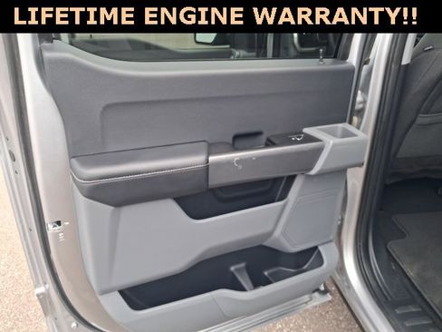 Used 2023 Ford F150 XLT w/ Trailer Tow Package image 13